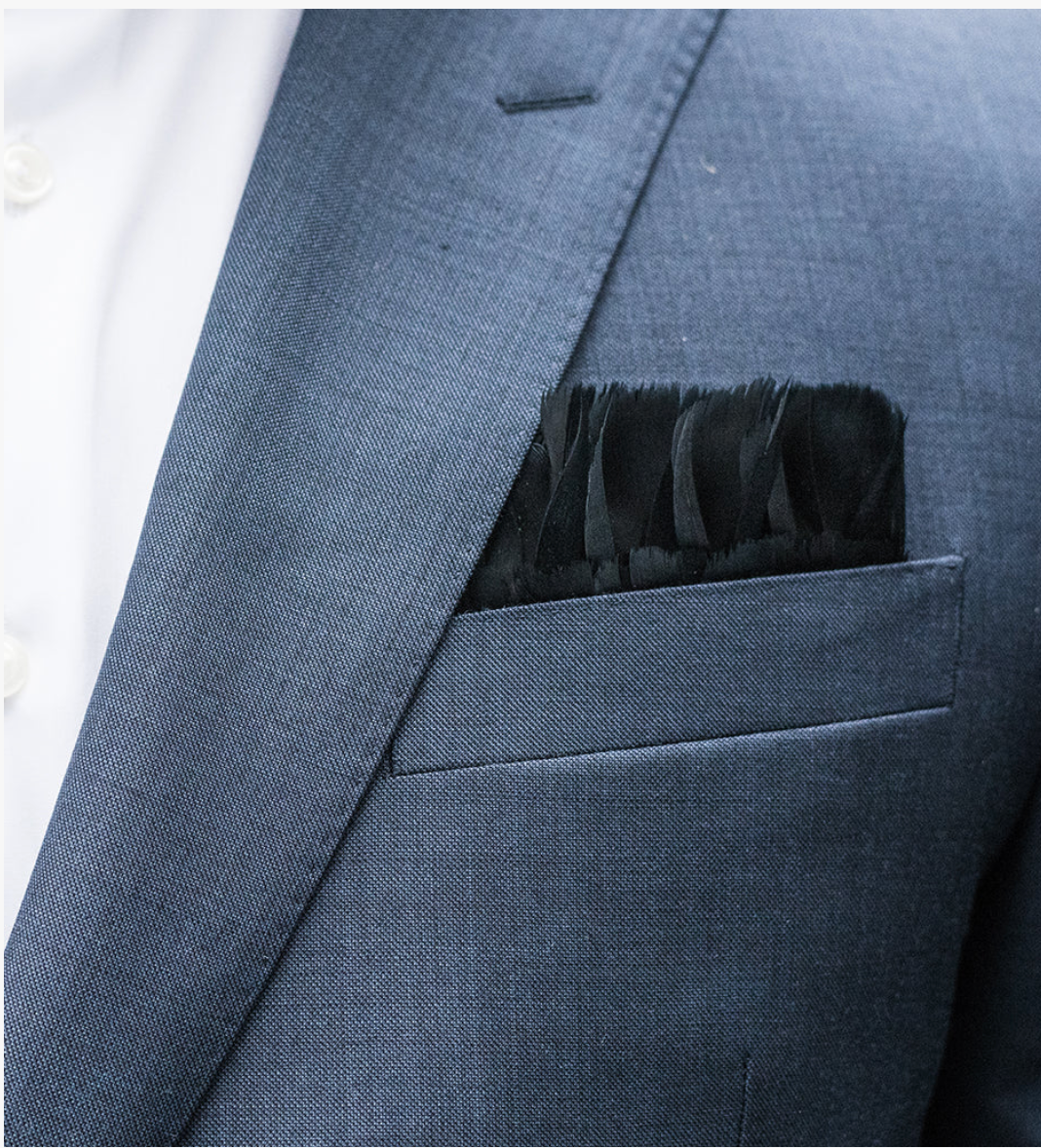 BR.PS.21936-360:: OBSIDIAN POCKET SQUARE.25