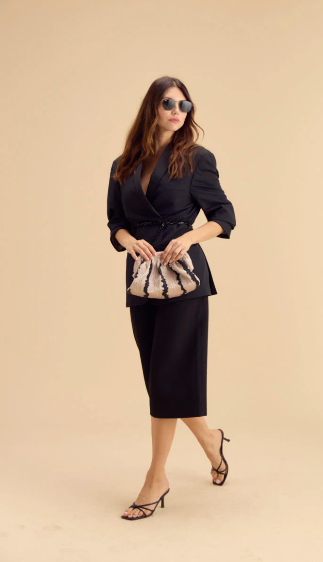 BR.HB.21936-2080:: Le JARDIN BEADED HAND BAG.25