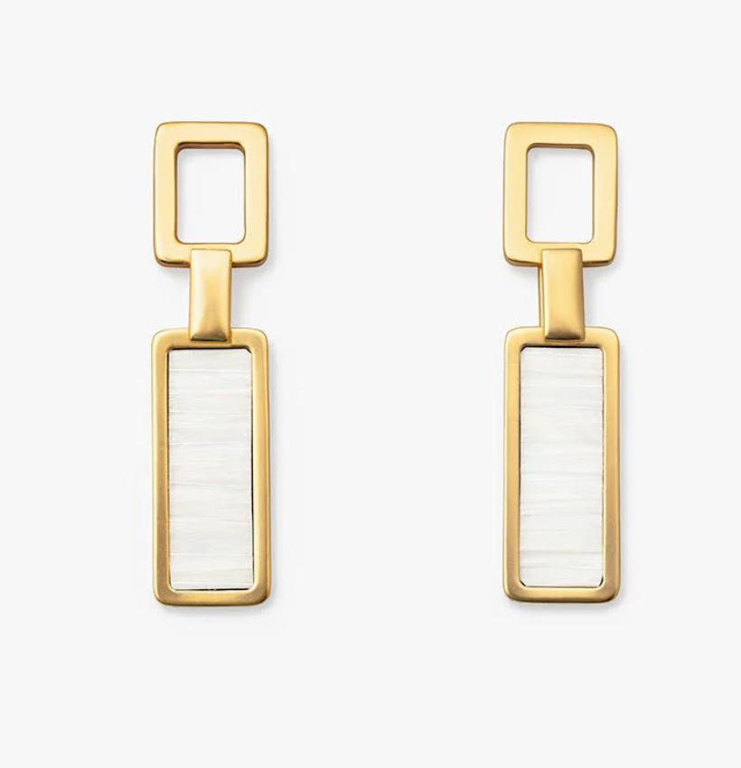 BR.ER.21936-1530:: LIGHTBOURNE CAY RECTANGLE EARRING.25